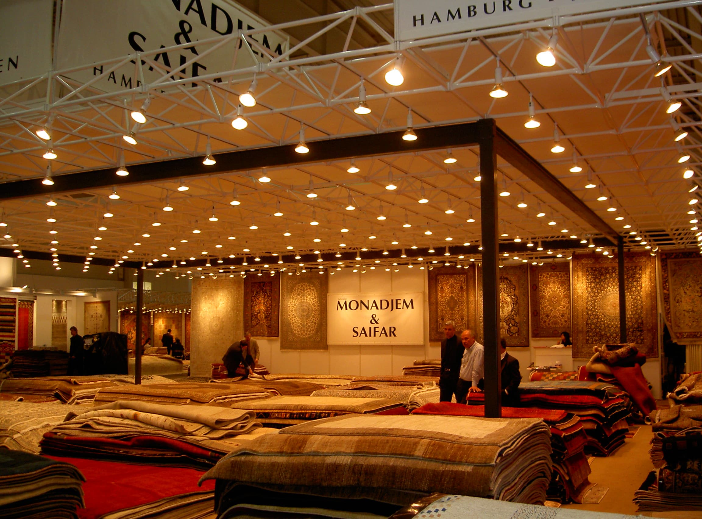 MONADJEM-Stand auf der Domotex-Messe