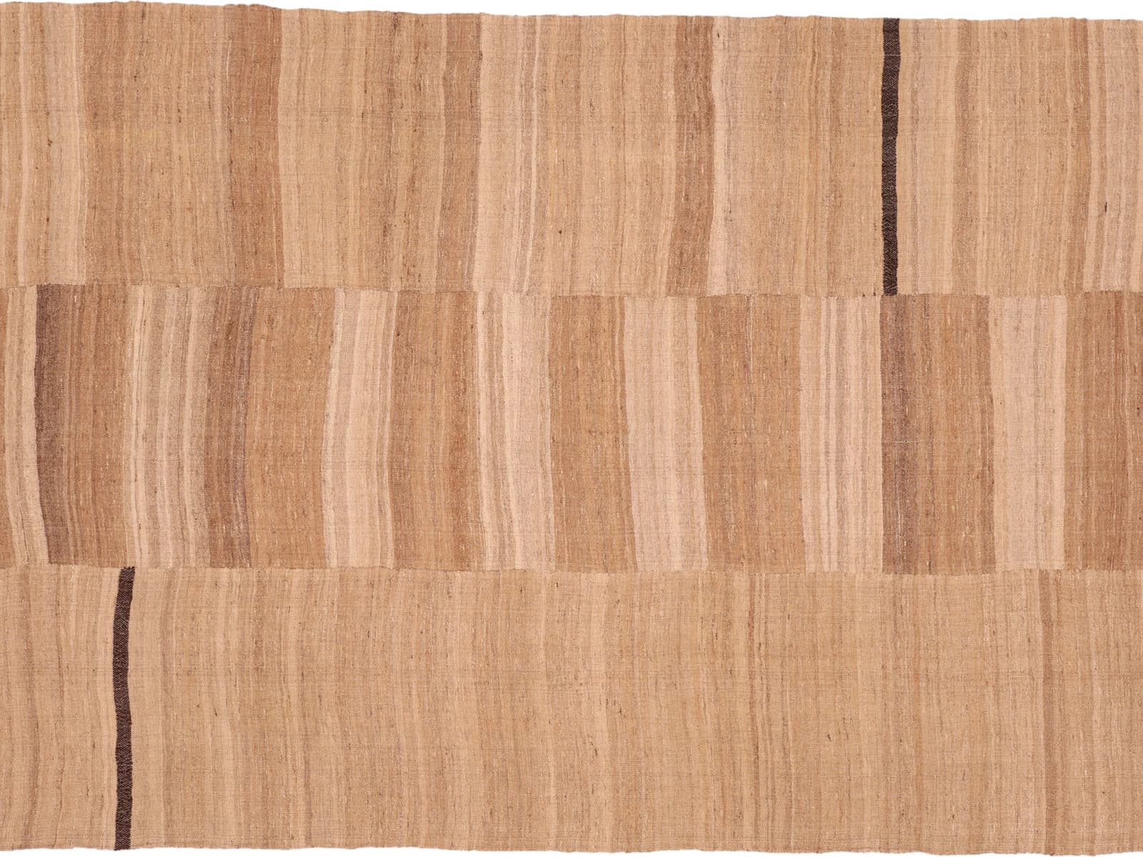 Kelim Pars rugs — RUGSOCIÉTÉ Hamburg Speicherstadt