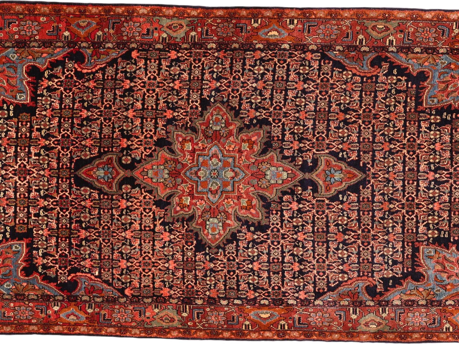 Koliayie rugs — RUGSOCIÉTÉ Hamburg Speicherstadt