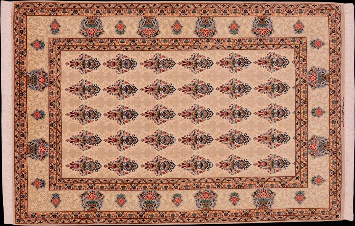 Isfahan — Isfahan, 222 × 149 cm | RUGSOCIETE