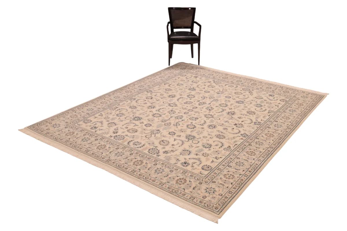 Nain 9La — Nain Excl. W.S., 297 × 248 cm — detail | RUGSOCIETE