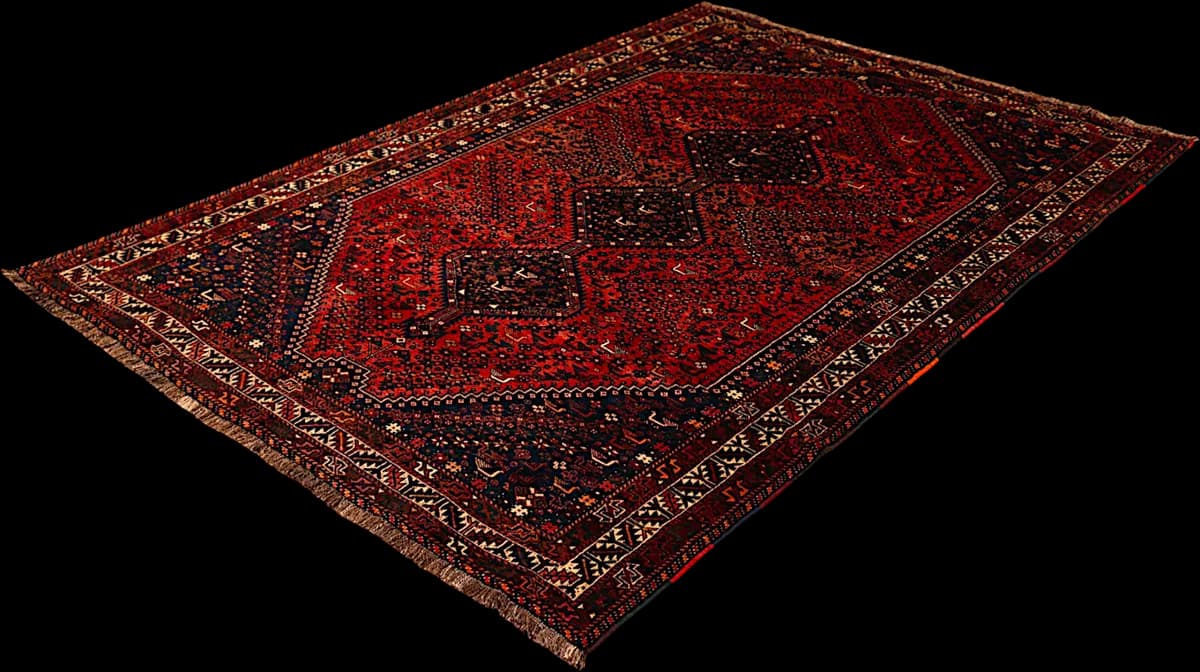 Shiraz — Shiraz, 305 × 208 cm — detail | RUGSOCIETE