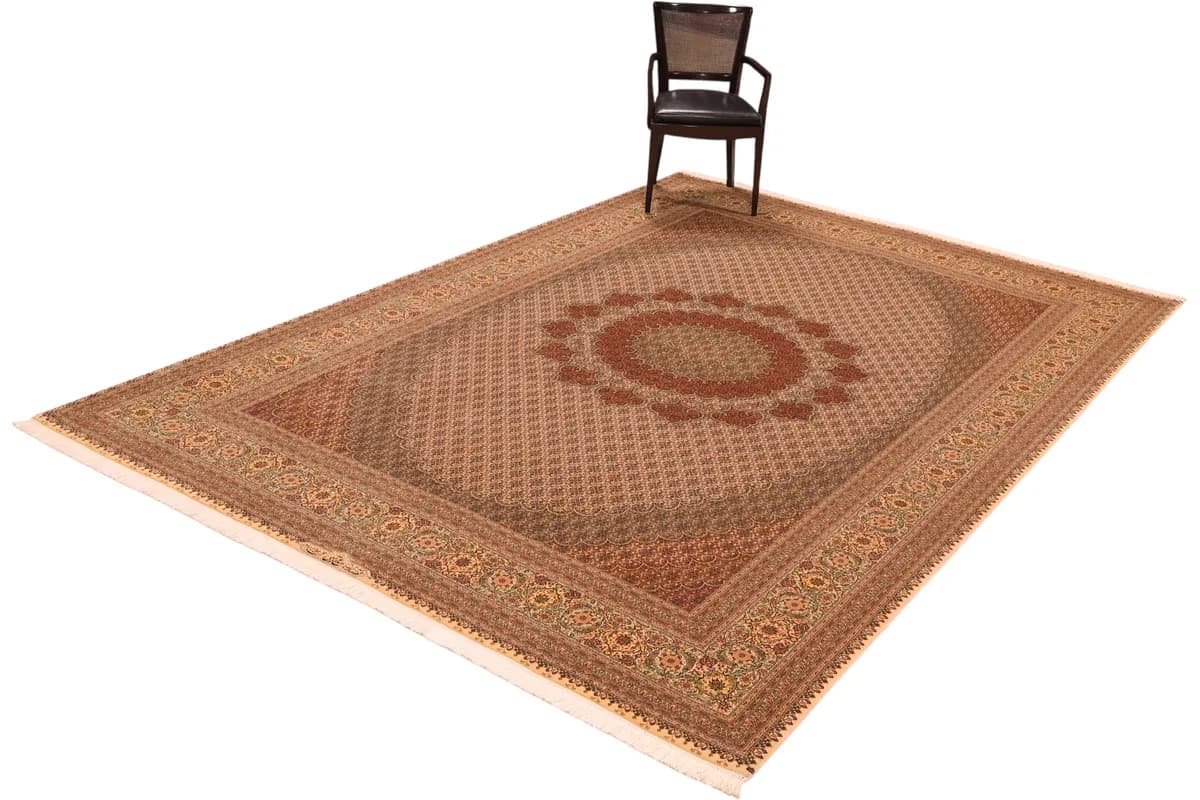Tabriz — Tabriz Exkl.W.S., 358 × 251 cm — detail | RUGSOCIETE