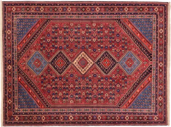 Hand-knotted Yalameh, 281 × 215 cm