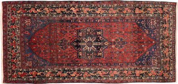 Hand-knotted Garrous, 327 × 157 cm