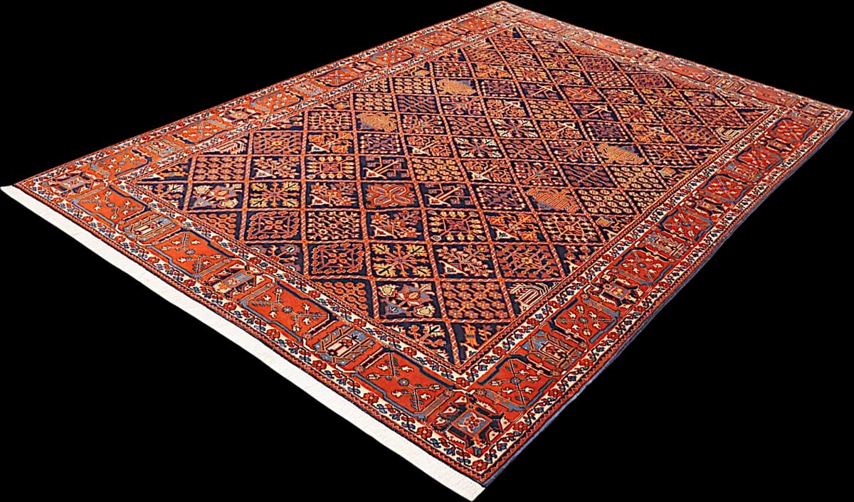 Meymeh — Khosro-Abad, 244 × 163 cm — detail | RUGSOCIETE