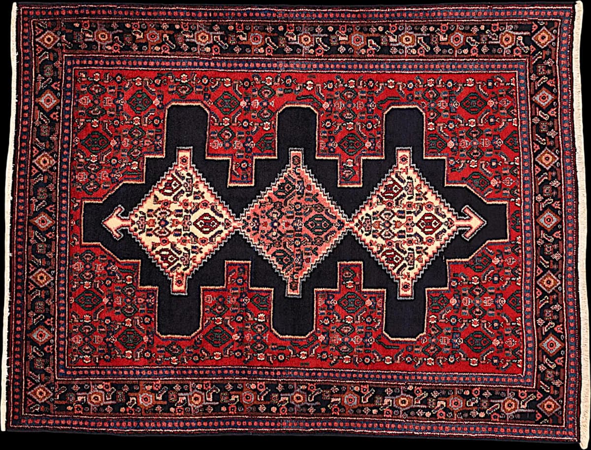 Senneh — Sannandadj, 156 × 119 cm | RUGSOCIETE