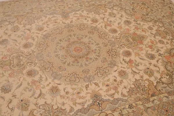 Tabriz rug — view 7, 311 × 200 cm | RUGSOCIETE