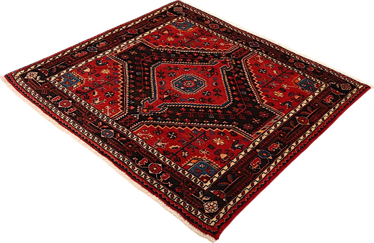 Beghardeh rug — close-up of the weave and pile | RUGSOCIETE