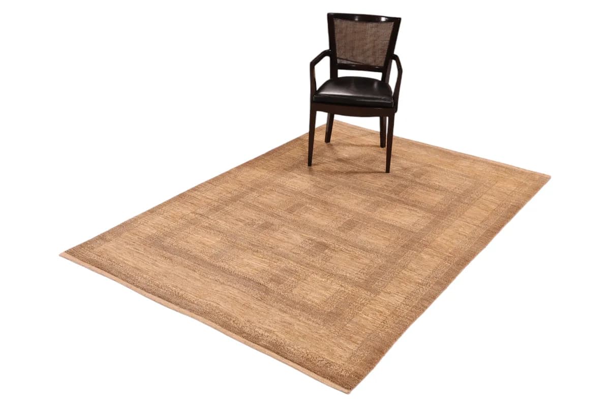 Gabbeh — Lori-Pars, 236 × 165 cm — detail | RUGSOCIETE