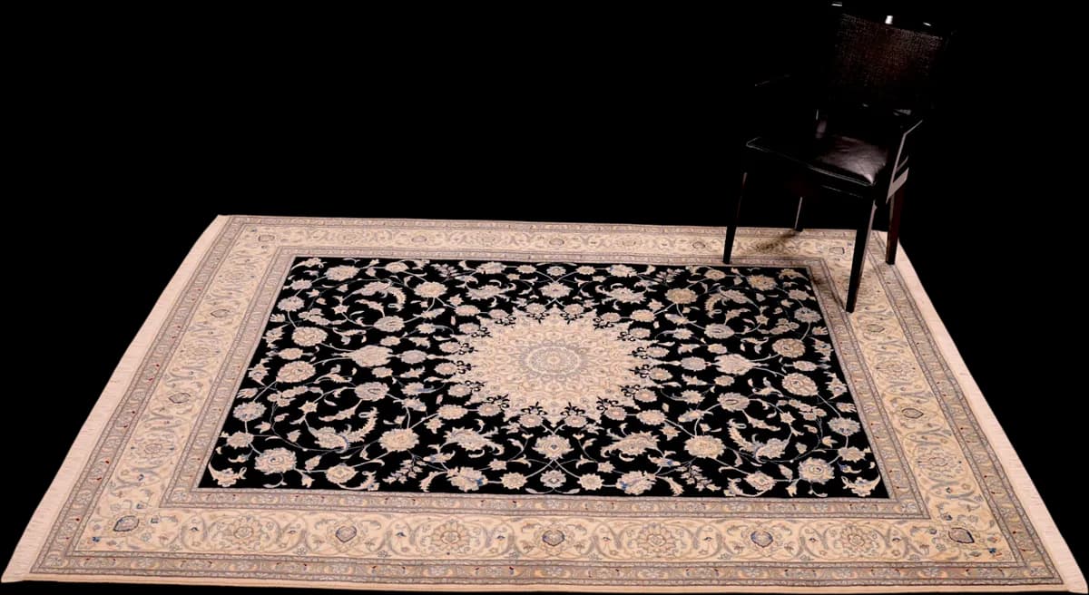 Nain 9La — Nain Excl. W.S., 254 × 196 cm — detail | RUGSOCIETE