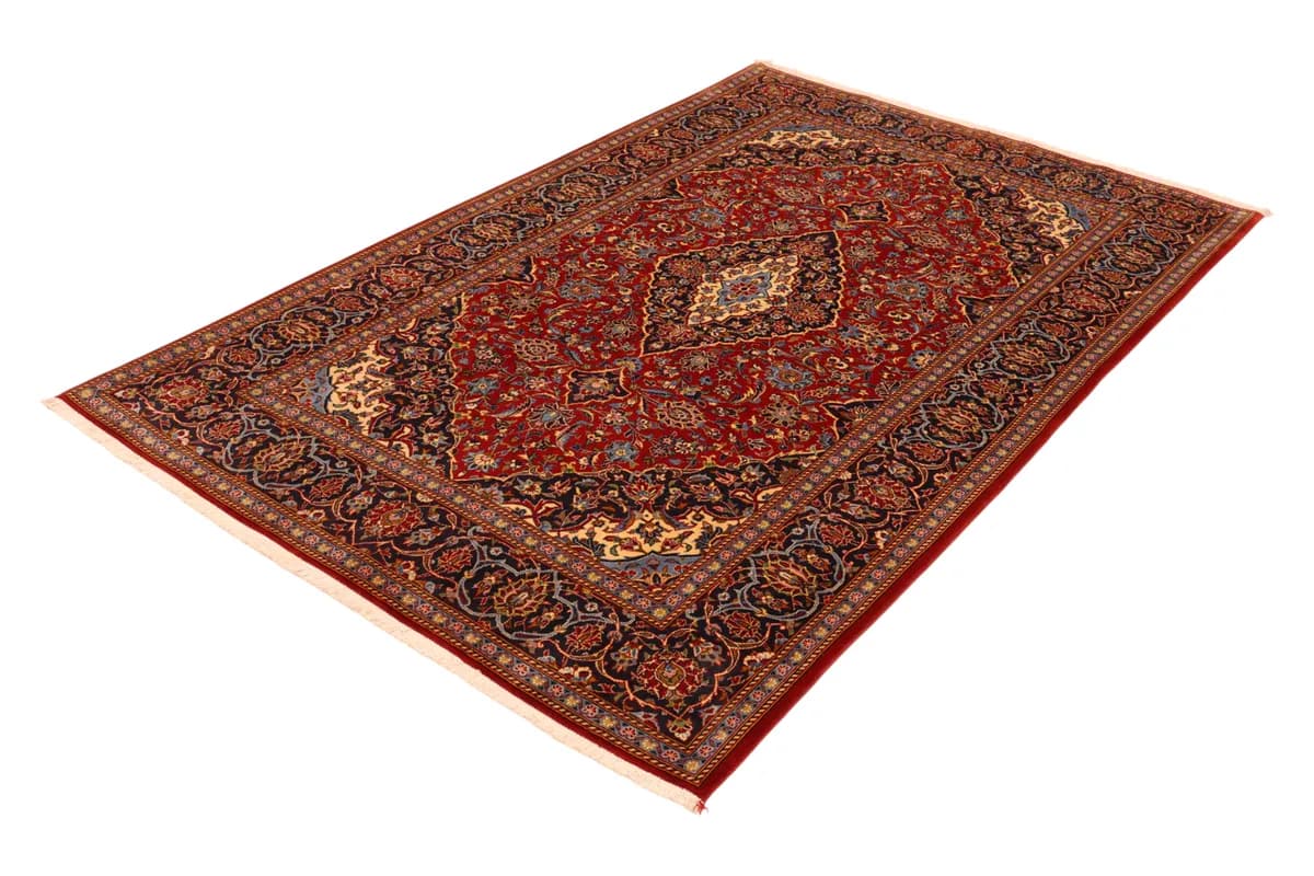 Kashan — Kashan, 222 × 144 cm — detail | RUGSOCIETE