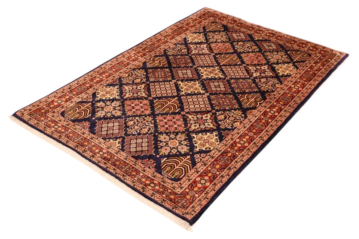 Meymeh — Meymeh, 213 × 140 cm — detail | RUGSOCIETE