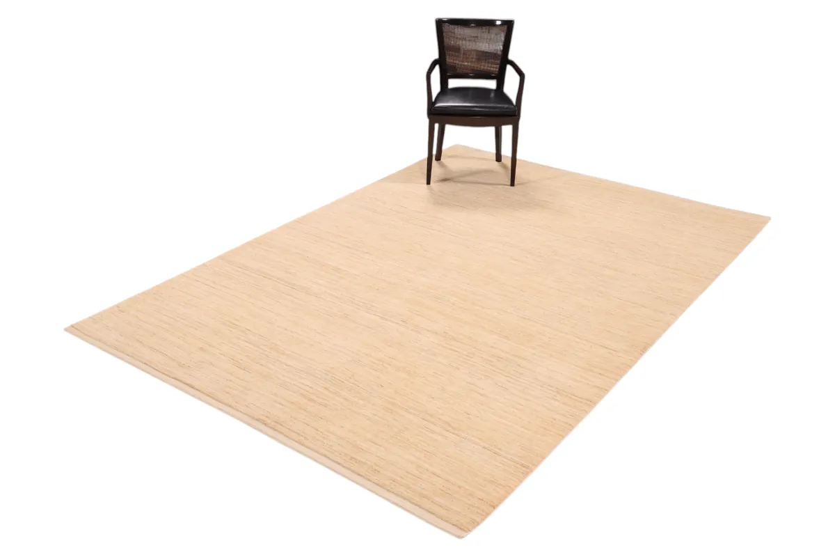 Gabbeh — Lori-Pars, 296 × 207 cm — detail | RUGSOCIETE