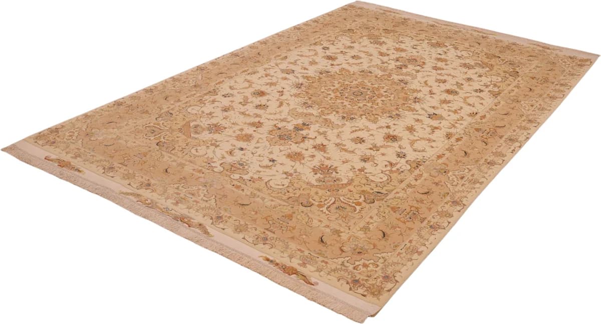 Tabriz 55 rug — close-up of the weave and pile | RUGSOCIETE