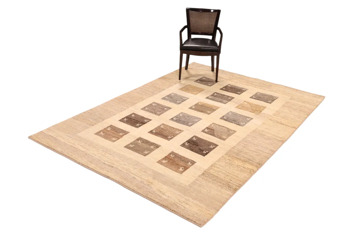 Gabbeh — Gabbeh Shouli, 292 × 203 cm — detail | RUGSOCIETE