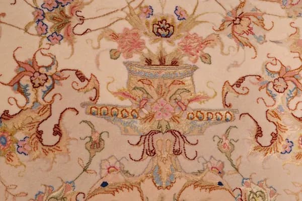 Tabriz 55 rug — view 12, 253 × 200 cm | RUGSOCIETE