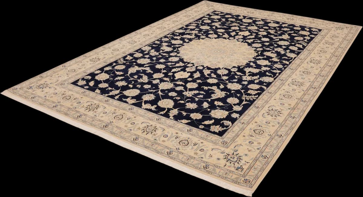Nain 9La — Nain Excl. W.S., 300 × 198 cm — detail | RUGSOCIETE