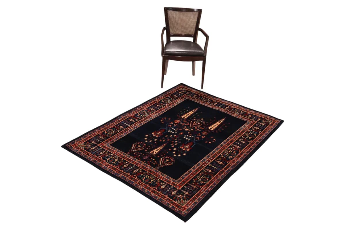 Gabbeh — Blour Baft, 186 × 139 cm — detail | RUGSOCIETE