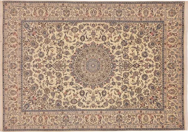 Hand-knotted Nain, 347 × 246 cm