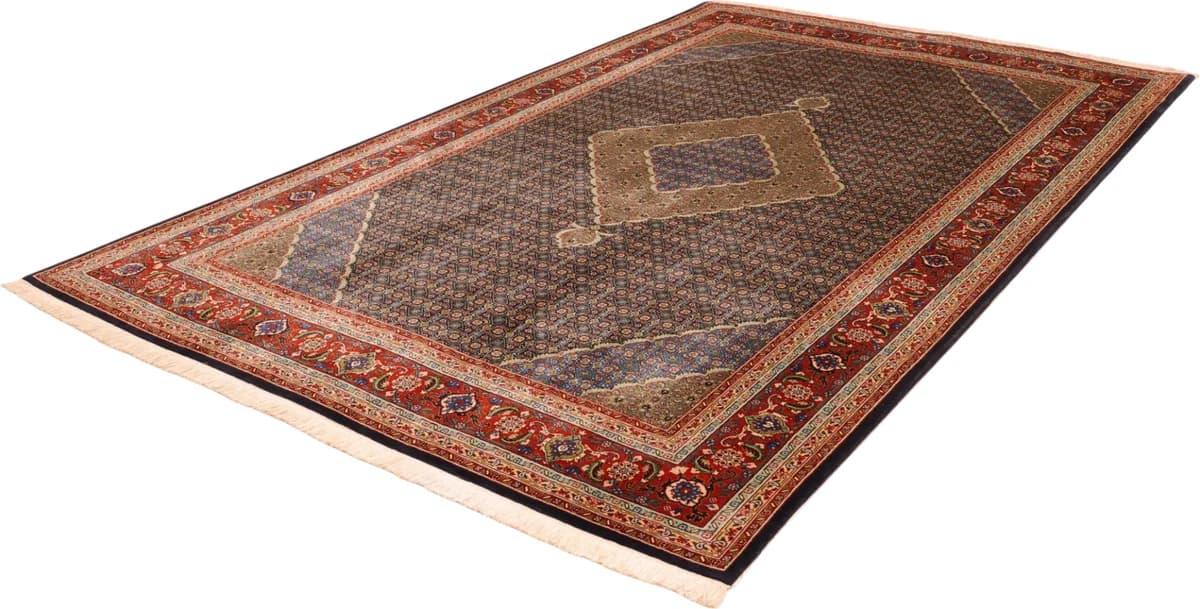 Ardabil rug — close-up of the weave and pile | RUGSOCIETE
