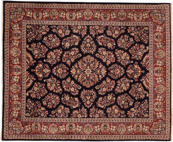 Hand-knotted Sarough, 257 × 210 cm