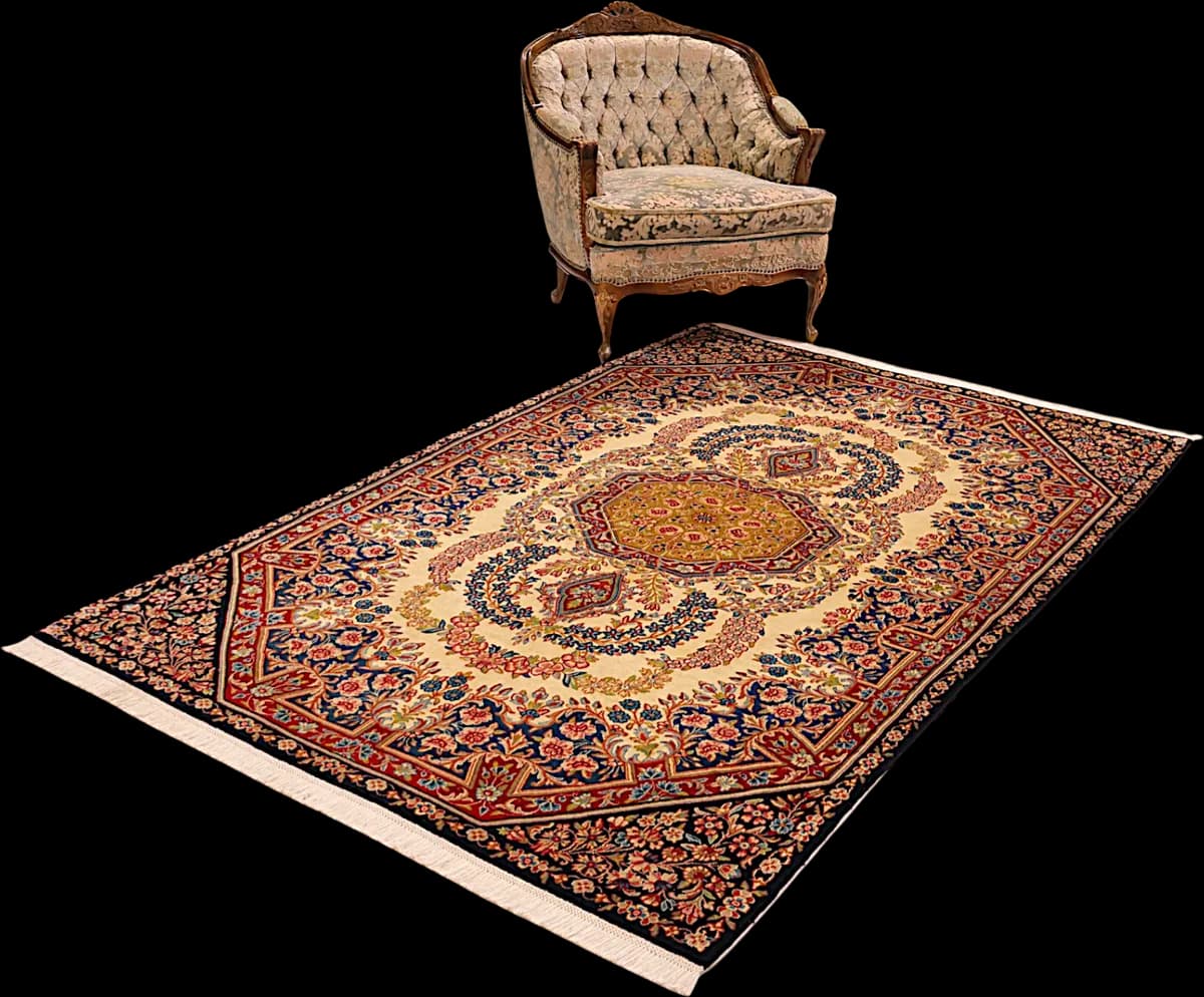 Kerman — Ravar, 239 × 146 cm — detail | RUGSOCIETE