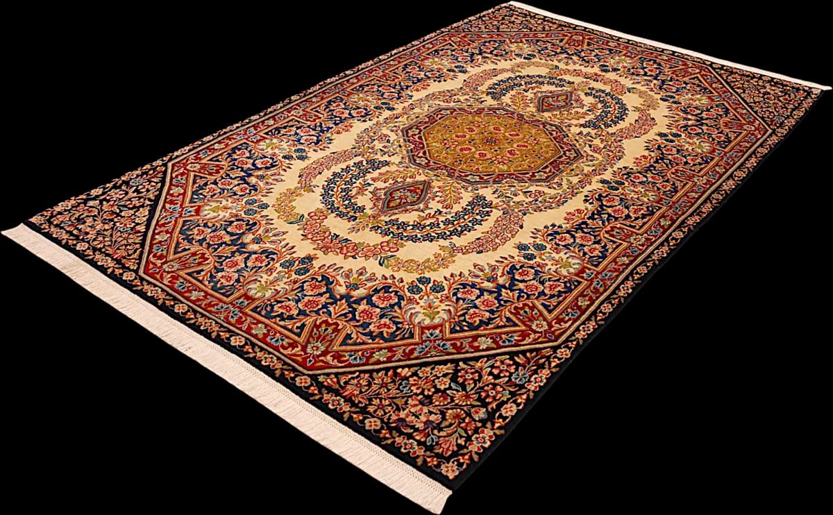 Kerman — Ravar, 239 × 146 cm — detail | RUGSOCIETE