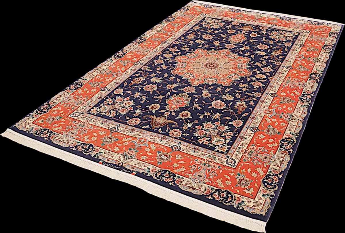 Isfahan — Isfahan, 227 × 145 cm — detail | RUGSOCIETE