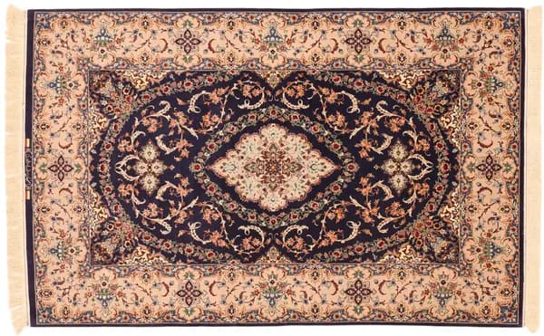 Hand-knotted Isfahan, 200 × 127 cm