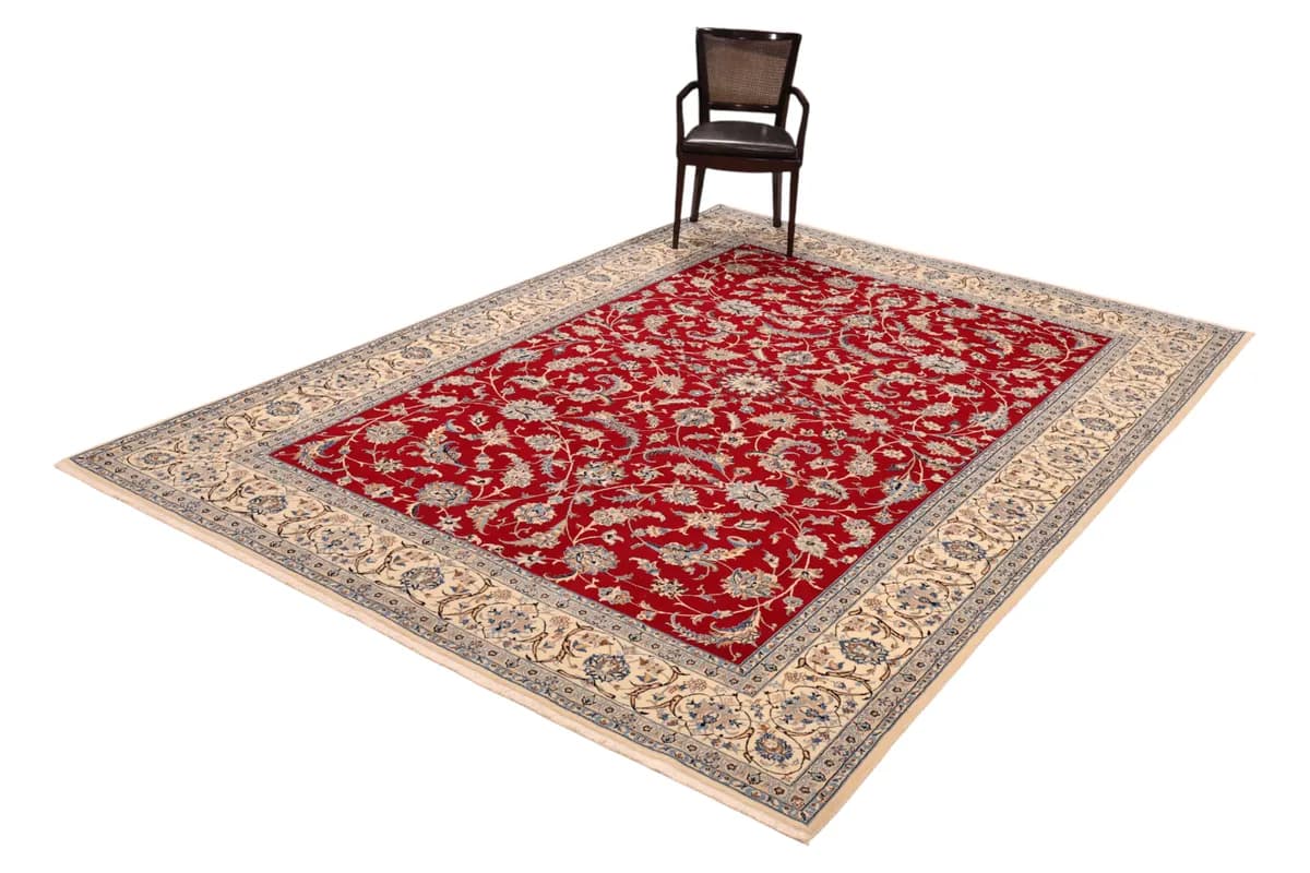 Nain 9La — Nain 9La, 352 × 252 cm — detail | RUGSOCIETE