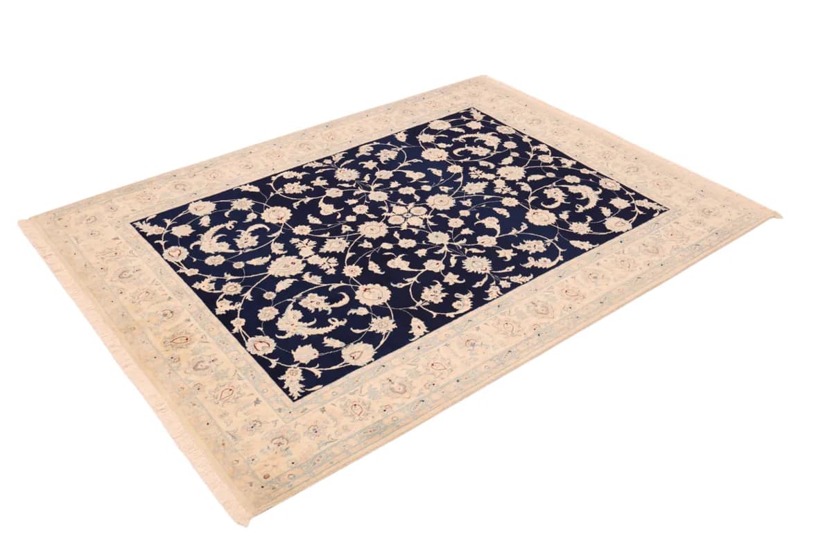 Nain 9La — Nain Excl. W.S., 200 × 150 cm — detail | RUGSOCIETE