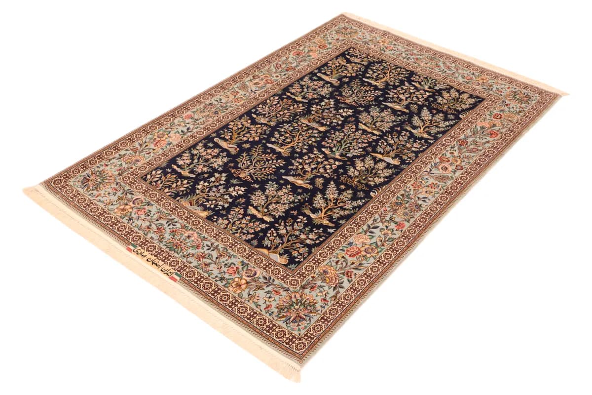 Isfahan — Isfahan, 212 × 136 cm — detail | RUGSOCIETE