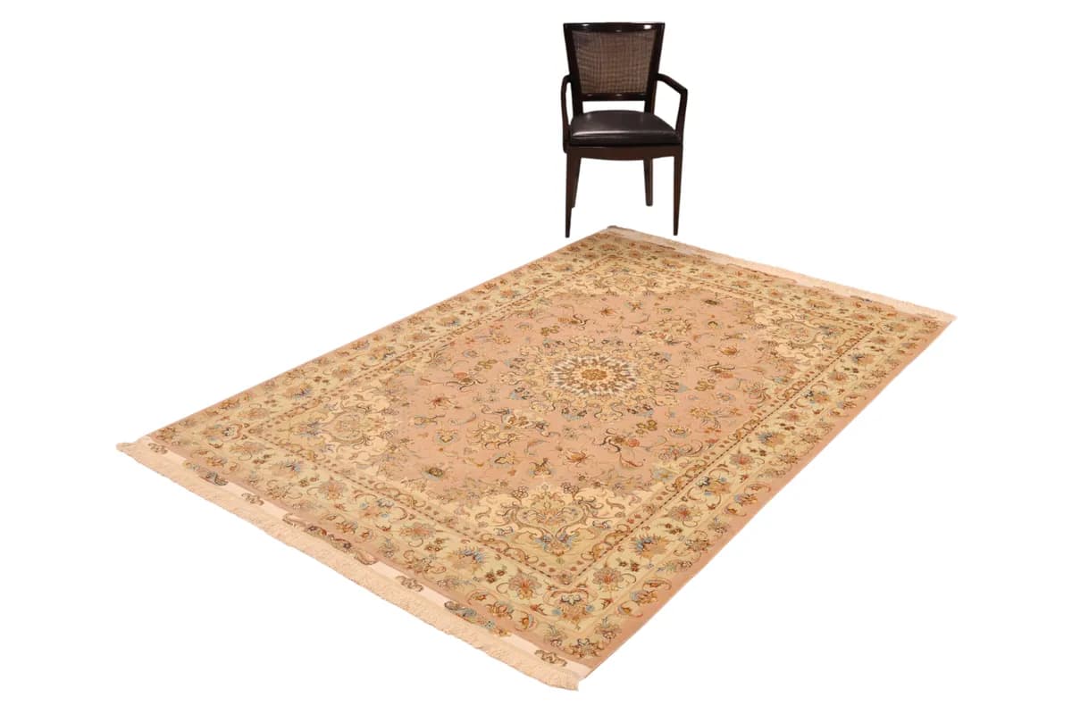 Tabriz 60 Raj — Tabriz 55 W.S., 247 × 165 cm — detail | RUGSOCIETE