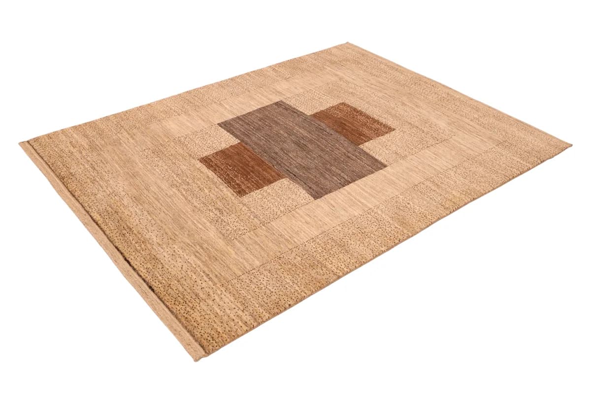 Gabbeh — Lori-Pars, 193 × 152 cm — detail | RUGSOCIETE