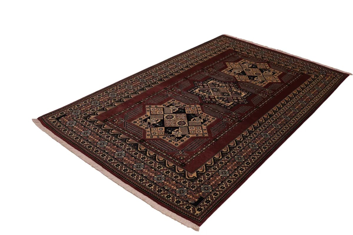Azerbaijan — Ardabil, 274 × 167 cm — detail | RUGSOCIETE