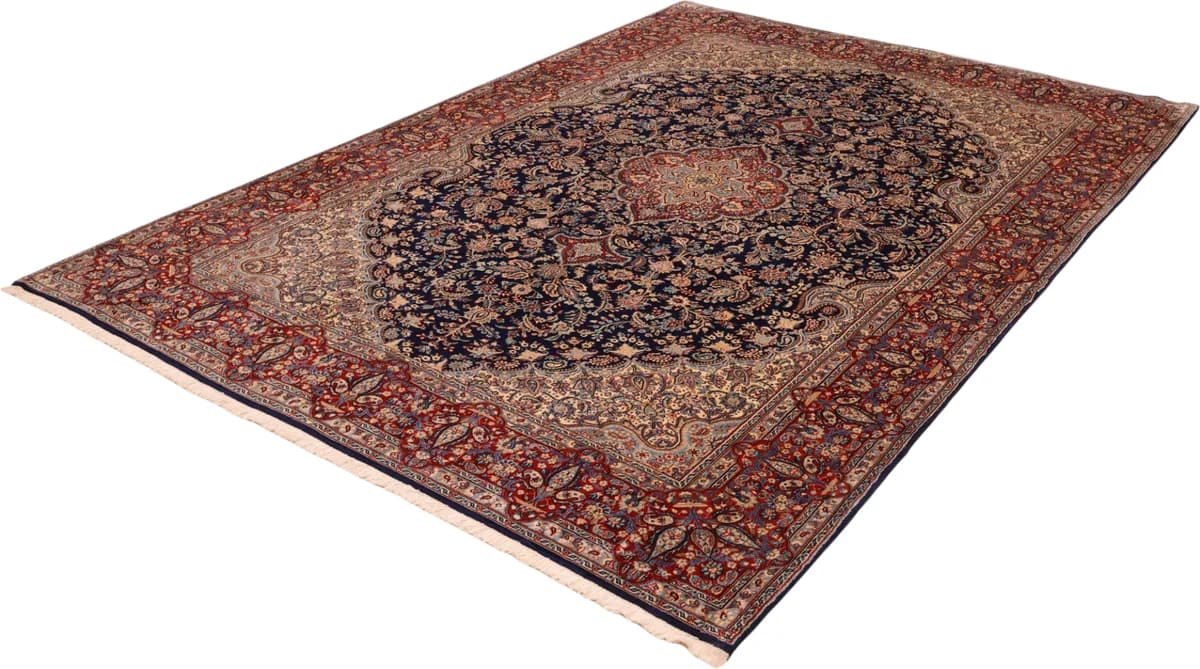 Rafsanjan rug — close-up of the weave and pile | RUGSOCIETE