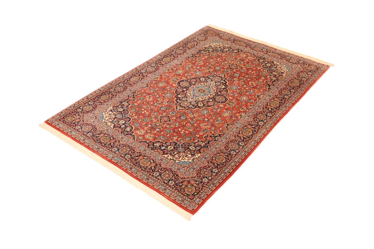 Kashan — Ilam, 210 × 136 cm — detail | RUGSOCIETE