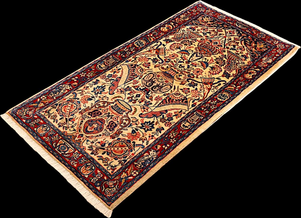 Sarough — Sarough, 129 × 66 cm — detail | RUGSOCIETE