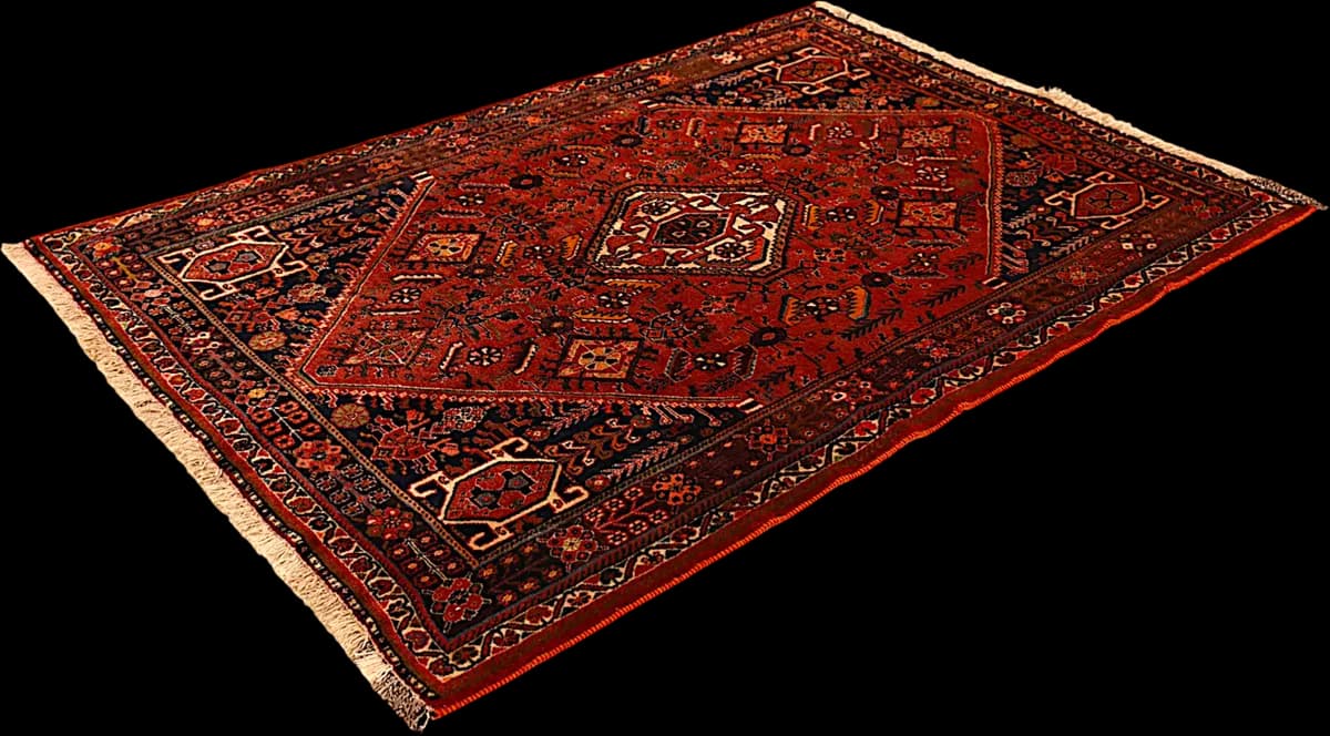 Shiraz — Ghashghai, 187 × 125 cm — detail | RUGSOCIETE
