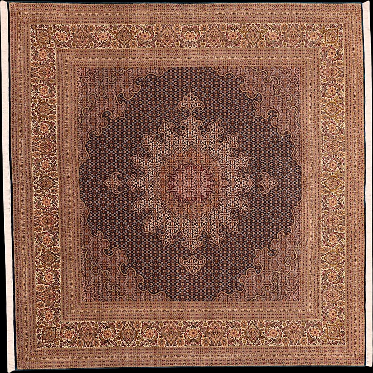 Tabriz — Tabriz, 246 × 254 cm | RUGSOCIETE
