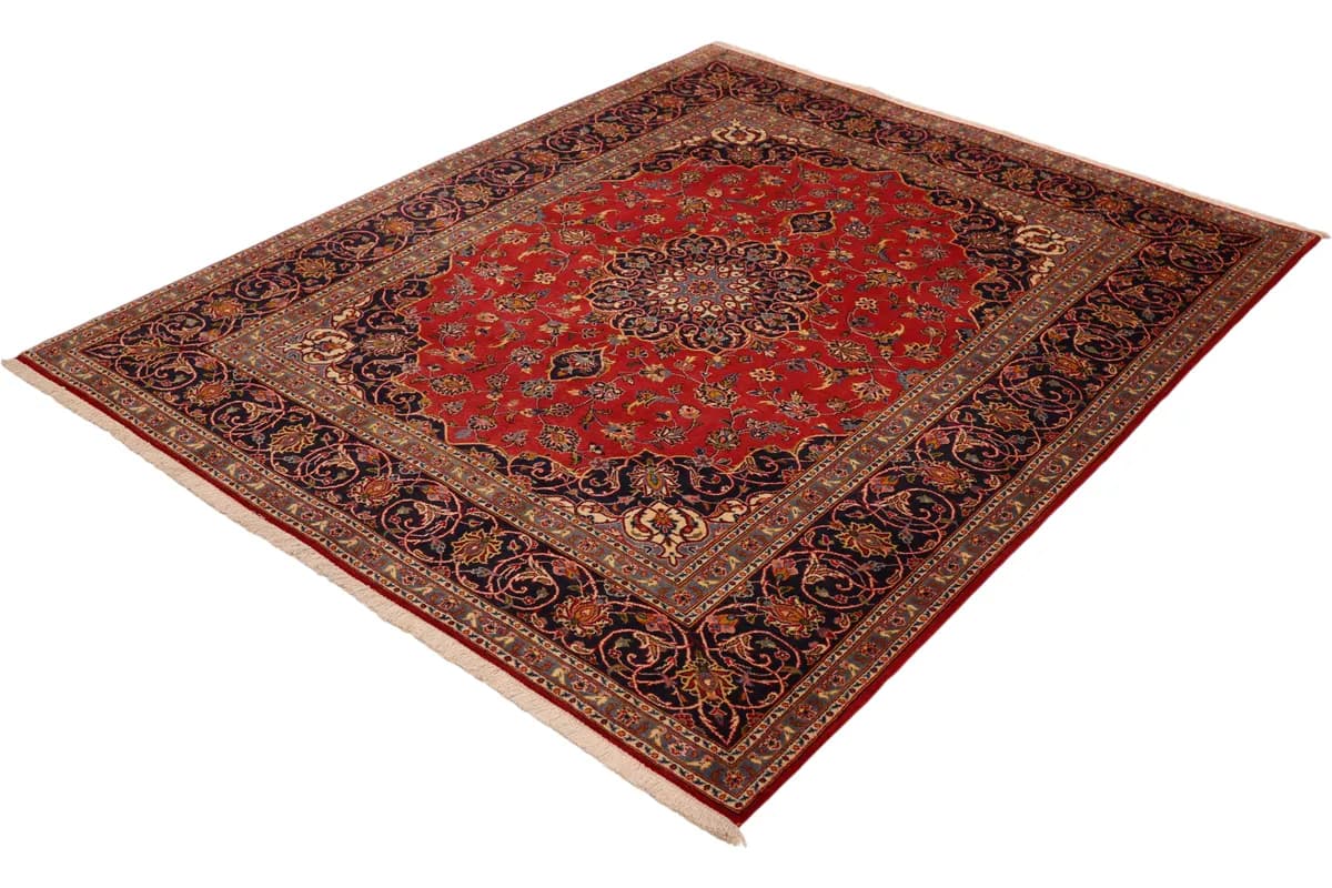 Kashan — Kashan, 245 × 197 cm — detail | RUGSOCIETE