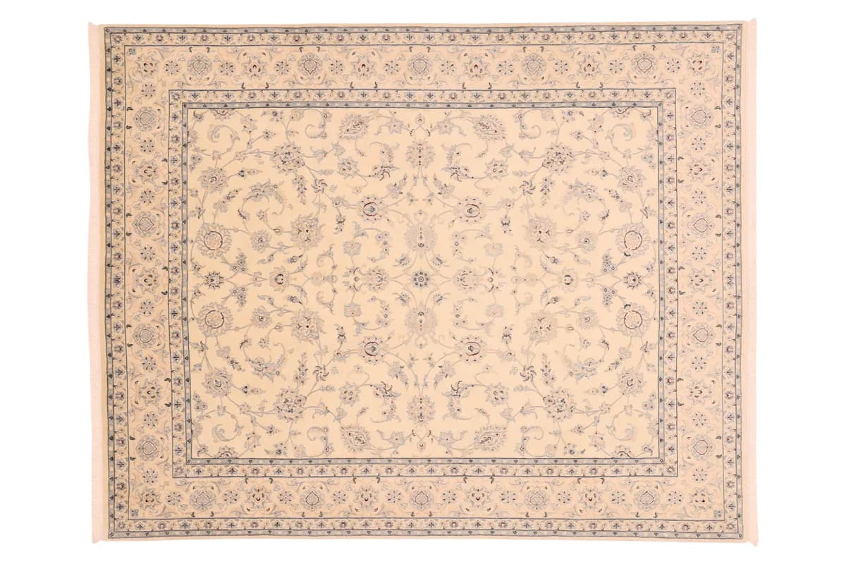 Nain 9La — Nain, 302 × 242 cm | RUGSOCIETE