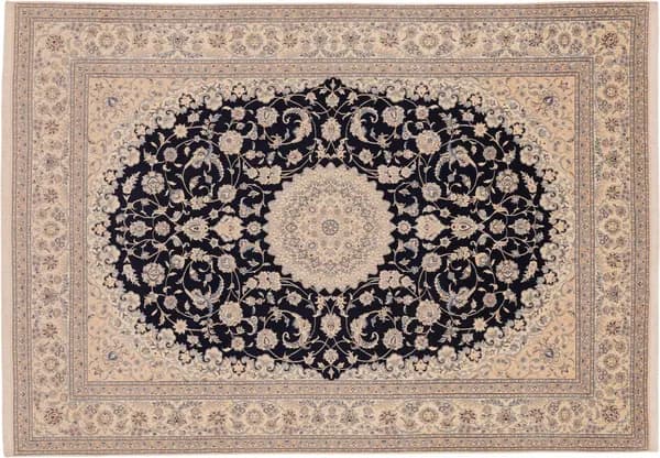 Hand-knotted Nain, 350 × 247 cm