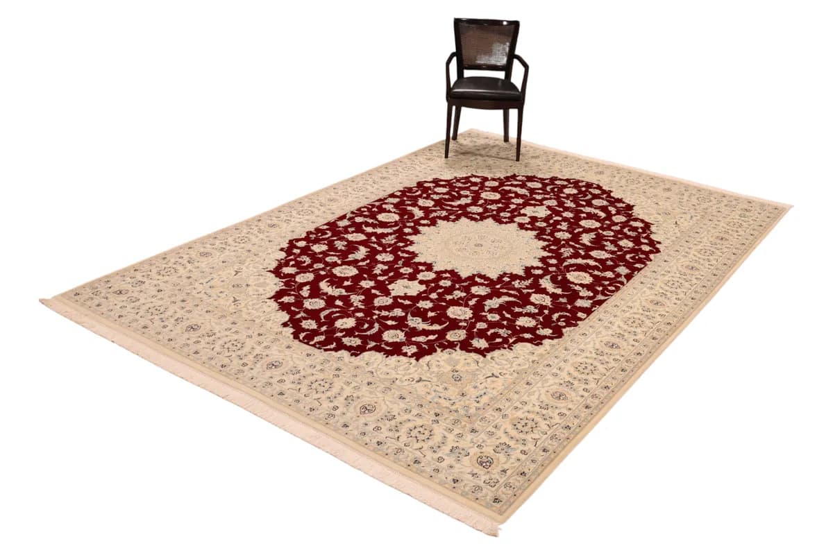 Nain 9La — Nain, 351 × 250 cm — detail | RUGSOCIETE
