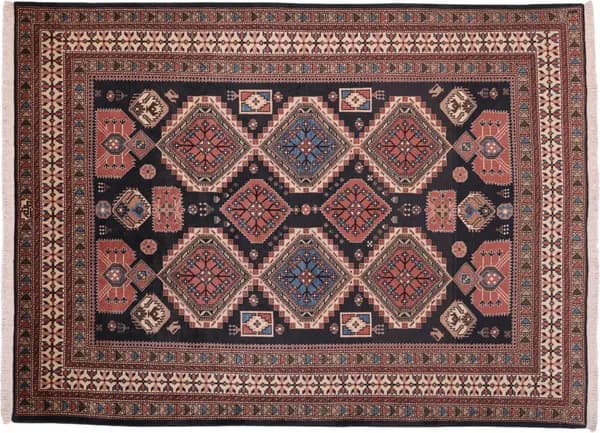 Hand-knotted Azerbaijan, 257 × 190 cm