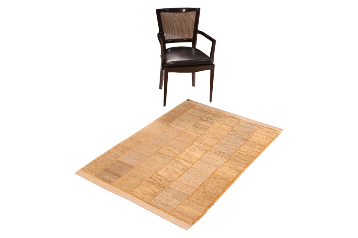 Gabbeh — Lori-Pars, 158 × 107 cm — detail | RUGSOCIETE