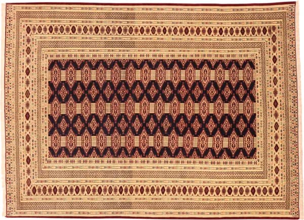 Hand-knotted Turkaman, 205 × 152 cm