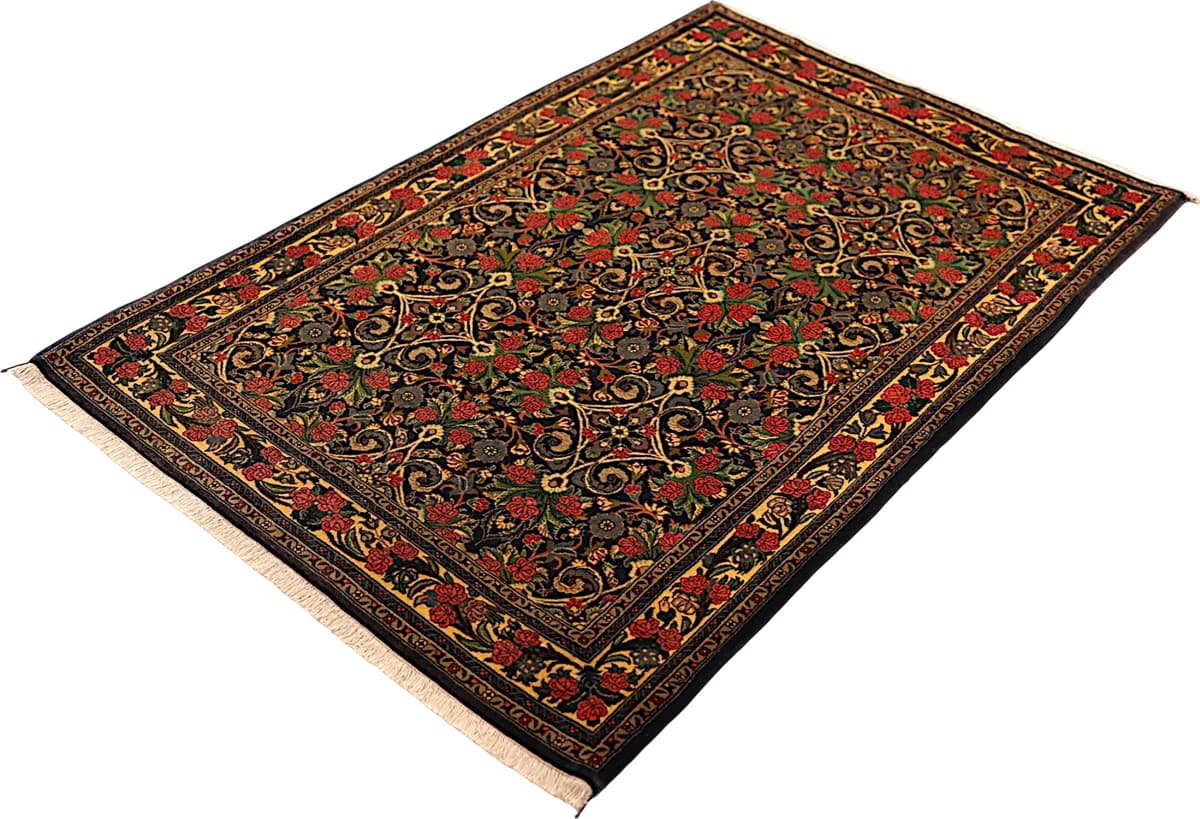 Bidjar rug — close-up of the weave and pile | RUGSOCIETE
