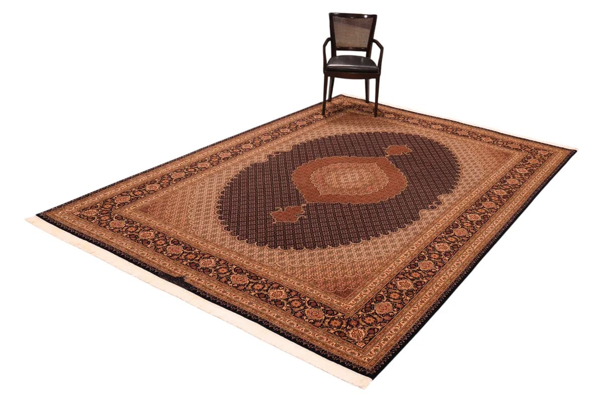 Tabriz — Tabriz Exkl.W.S., 354 × 248 cm — detail | RUGSOCIETE